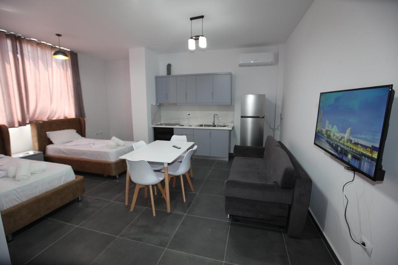 Deda Apartments Sarande Exterior photo